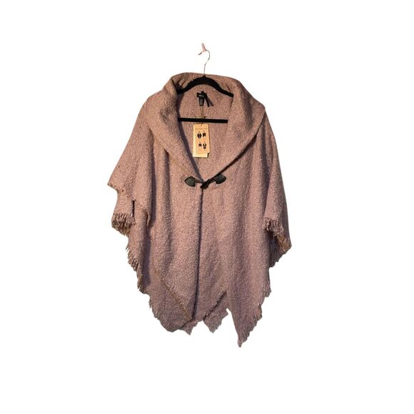 NWT Modena women’s pink holding shawl, fringe poncho one-size-fits-all - Picture 1 of 5